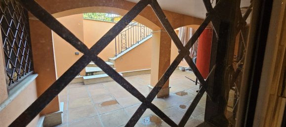 5 bedrooms Villa in Rome, Italy No. 338044 19