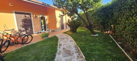 5 bedrooms Villa in Rome, Italy No. 338044 27