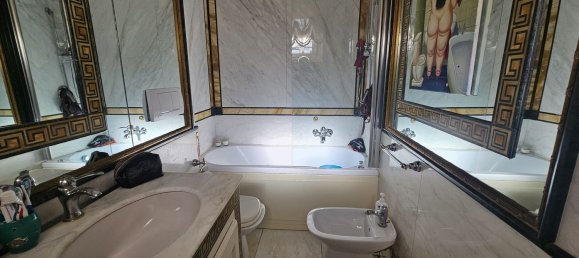 5 bedrooms Villa in Rome, Italy No. 338044 16