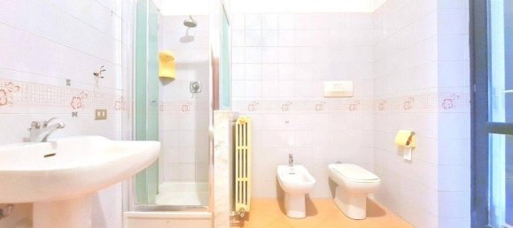 Villa de 4 habitaciónes en Roddi, Italy No. 38107 13