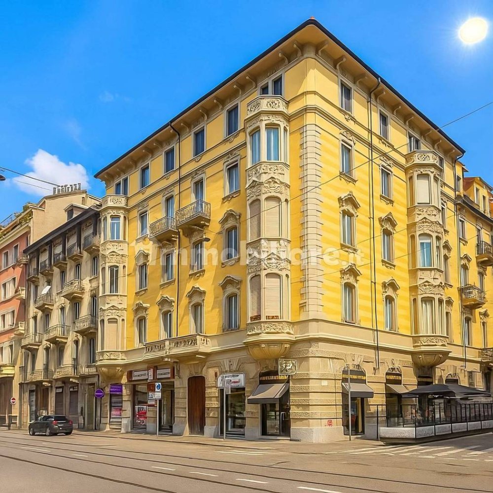 2 bedrooms Apartment in Turin, Italy No. 367895