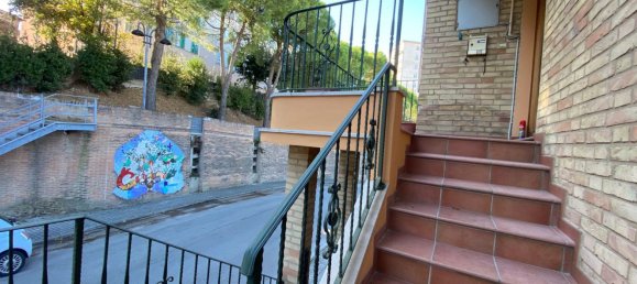 7-Zimmer Haus in Montegranaro, Italy, Nr. 83104 2