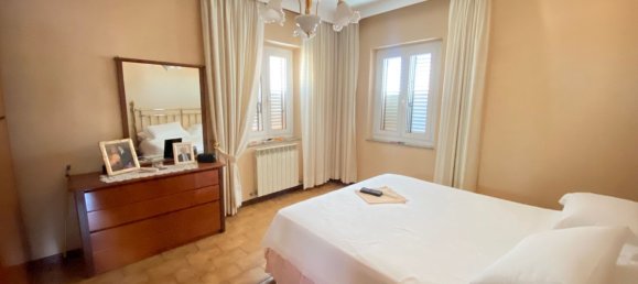 7-Zimmer Haus in Montegranaro, Italy, Nr. 83104 4