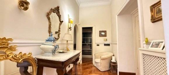 3 غرف نوم شقة في Naples, Italy رقم 358875 8