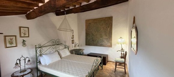 2 rooms Apartment in Sassetta, Italy No. 274732 10