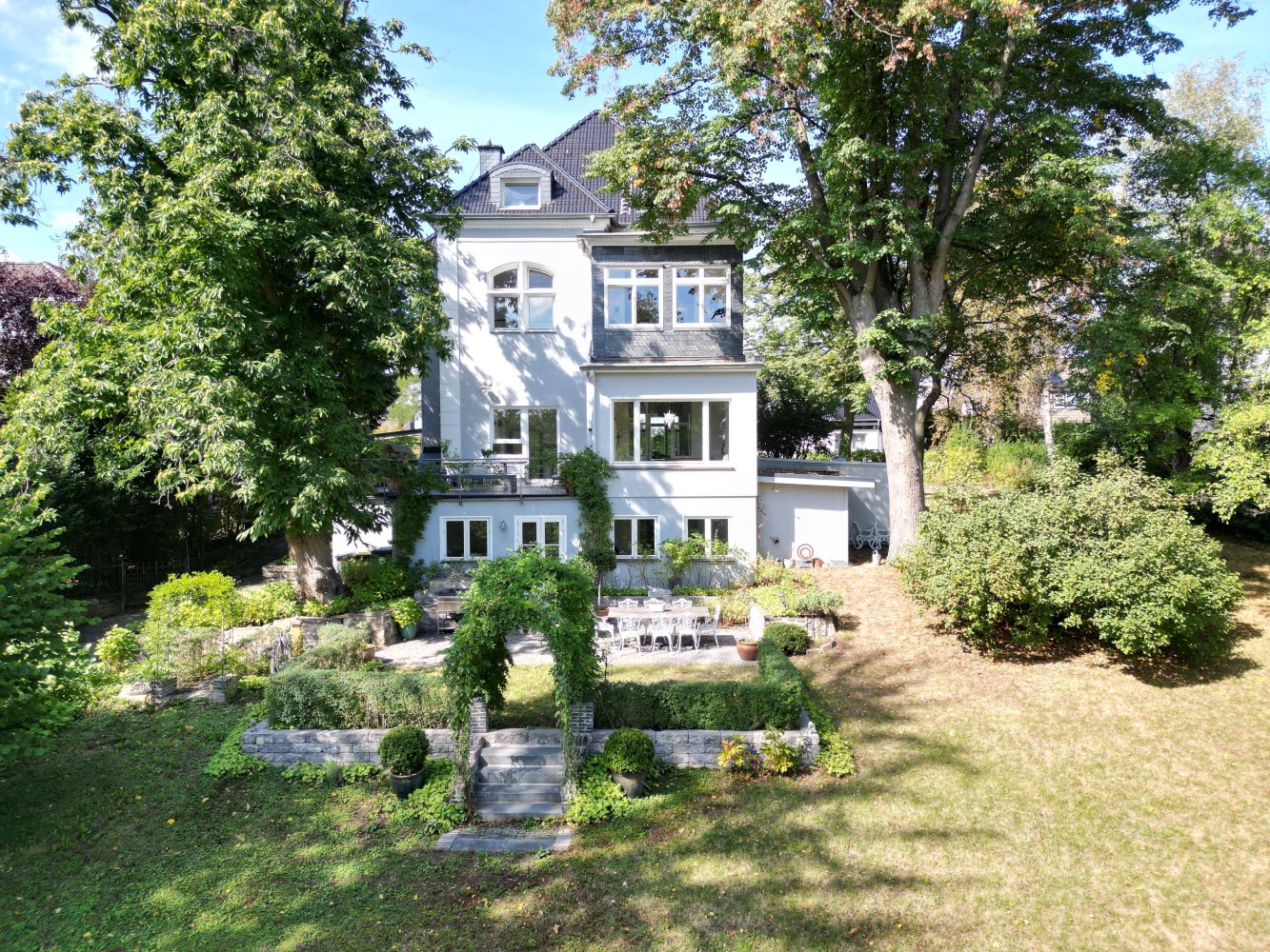 5 bedrooms Villa in Wuppertal, Germany No. 36316