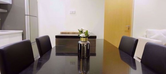 Condominio de 2 dormitorios en Sathon, Thailand No. 4504 3