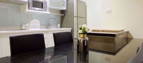 Condominio de 2 dormitorios en Sathon, Thailand No. 4504 11