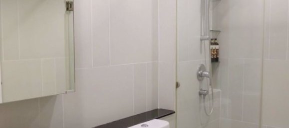 Condominio de 2 dormitorios en Sathon, Thailand No. 4504 17