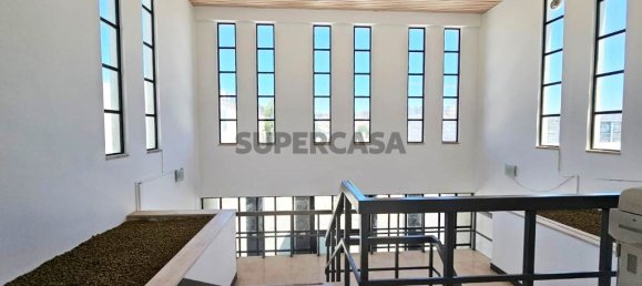 Офис 400м² в Оэйраш, Португалия № 157599 6