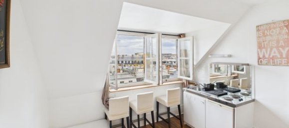 Studio in Paris, France No. 311610 6