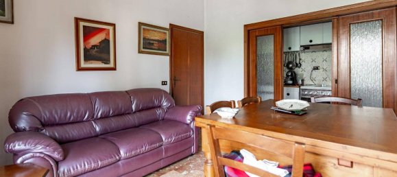 2 chambres Appartement à Montelupo Fiorentino, Italy No. 189387 5