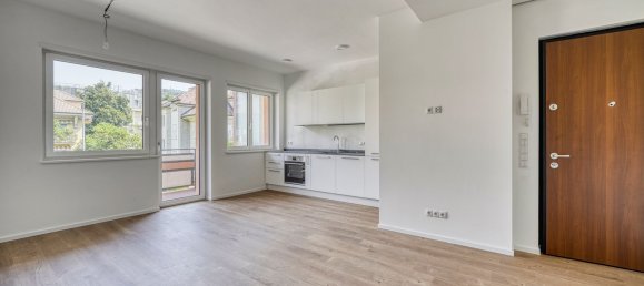 2 rooms Apartment in Trentino-Alto Adige, Italy No. 260593 3