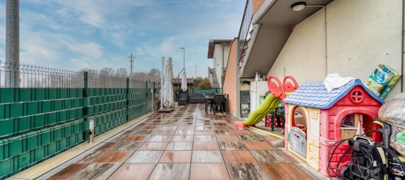 Квартира с 3 комнатами в Бреньяно, Италия № 179820 33