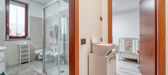 Квартира с 3 комнатами в Бреньяно, Италия № 179820 42