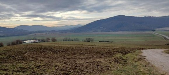 Estudio en Passignano sul Trasimeno, Italy No. 1603 10