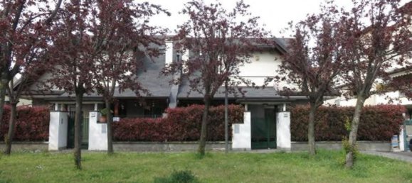 5-salle Villa à Limbiate, Italy No. 270760 25