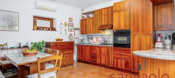 11 غرف نوم منزل في Lamporecchio, Italy رقم 349391 18