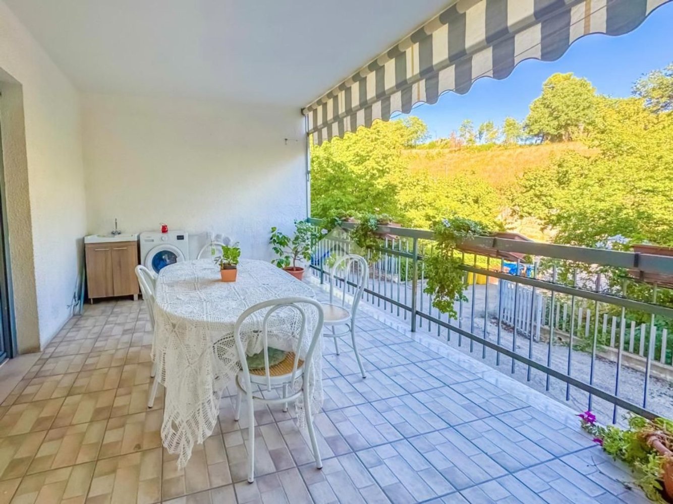 4 bedrooms Apartment in Chieti, Italy No. 337743