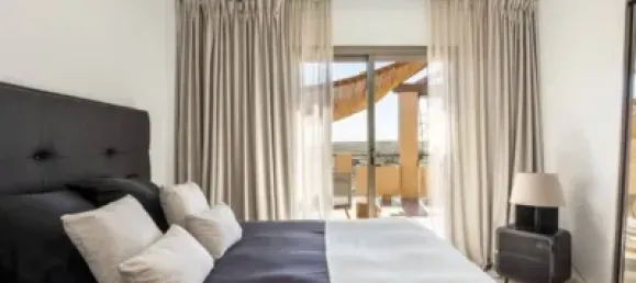 2 bedrooms Penthouse in El Paraiso, Spain No. 141988 14