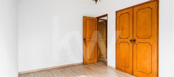 3 bedrooms House in Corroios, Portugal No. 63797 17