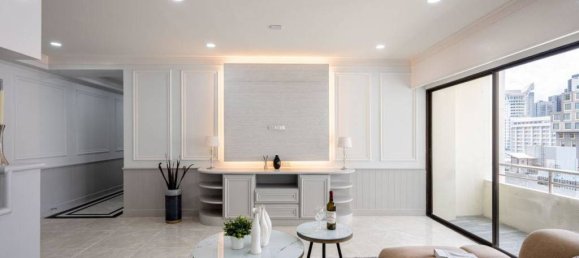 2 bedrooms Condo in Khlong Toei, Thailand No. 63111 2