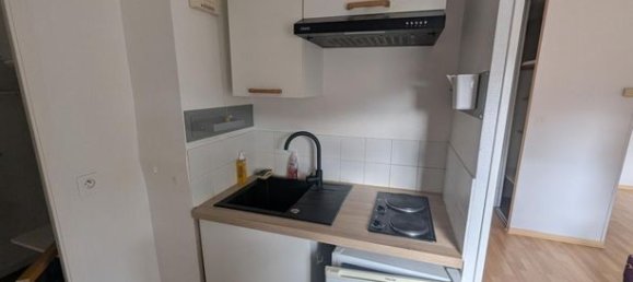 Estudio en Bourg-en-Bresse, France No. 308236 6