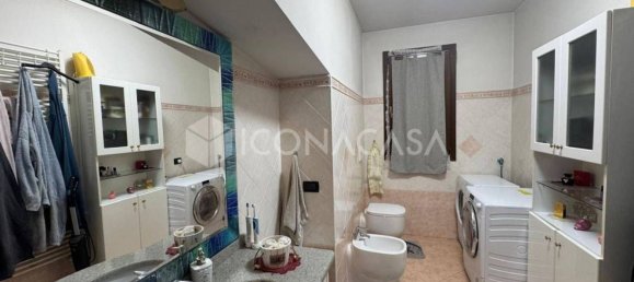 4 غرف نوم منزل ذو طابقين في Castellarano, Italy رقم 349380 9