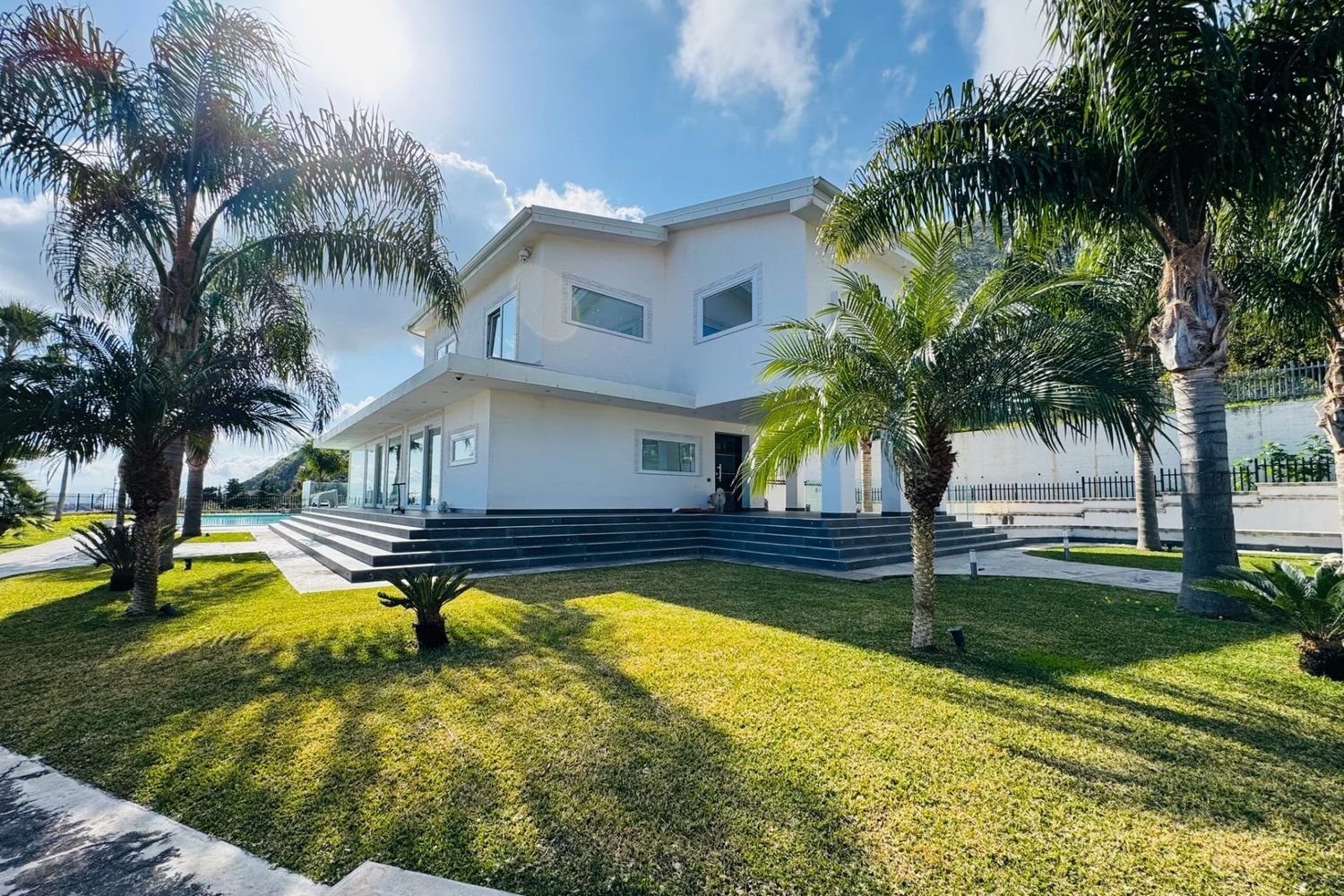 10غرفة فيلا في Palermo, Italy رقم 102108