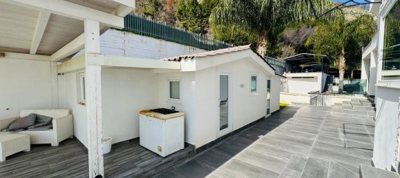 Villa de 10 divisões em Palermo, Italy N.º 102108 34