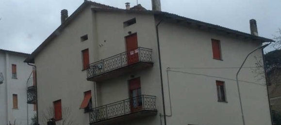 5 rooms Apartment in Allerona, Italy No. 255581 2
