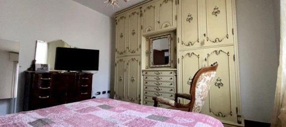 3 rooms House in Carpi, Italy No. 232794 17
