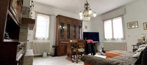 3 rooms House in Carpi, Italy No. 232794 4