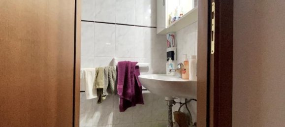 3 rooms House in Carpi, Italy No. 232794 8