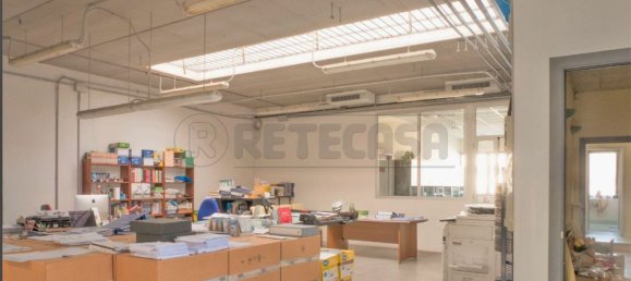 273m² Warehouse in Monticello Conte Otto, Italy No. 174715 5