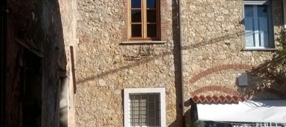 3-salle Maison à Pietrasanta, Italy No. 162905 2