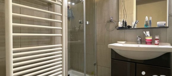 Casa de 4 habitaciónes en Ouerre, France No. 56302 9