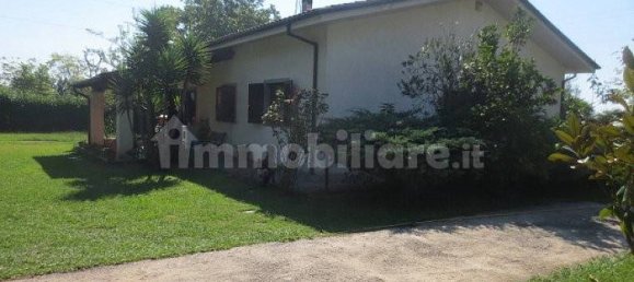 3 bedrooms Villa in Pietrasanta, Italy No. 159456 2