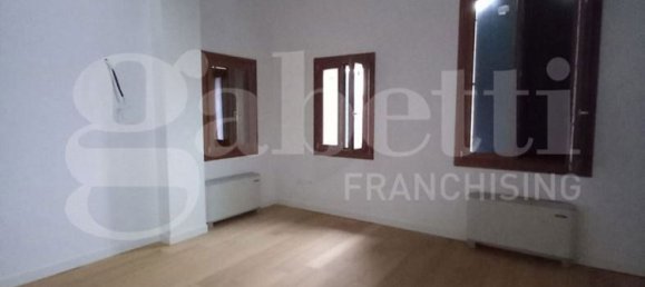 3 rooms Penthouse in Venice, Italy No. 308154 22