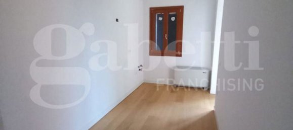 3 rooms Penthouse in Venice, Italy No. 308154 6