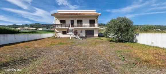 Дом с 4 спальнями в Назаре, Португалия № 27031 3