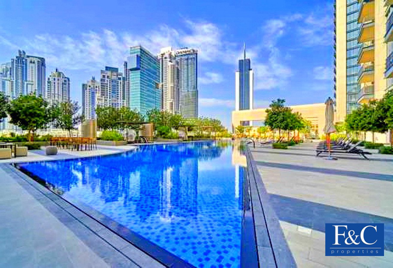 3 bedrooms Apartment in Downtown Dubai (Downtown Burj Dubai), UAE No. 281