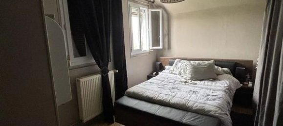 2 Schlafzimmer Haus in Laon, France, Nr. 243943 7