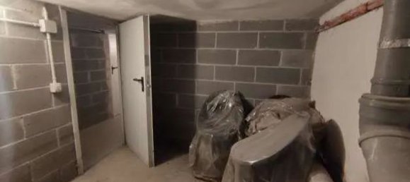 Estudio en Pavia, Italy No. 112733 20