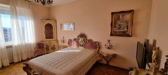 3غرفة شقة في Chieri, Italy رقم 70059 11