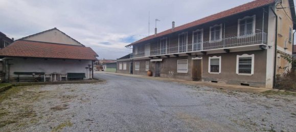 7 Schlafzimmer Haus in Carignano, Italy, Nr. 83800 3