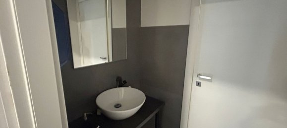 Коммерческая недвижимость 80м² в Милан, Италия № 244662 16