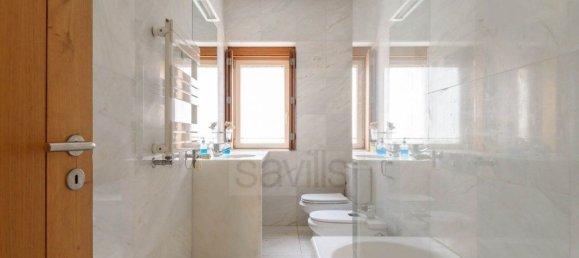 4 Schlafzimmer Haus in Porto, Portugal, Nr. 122419 13