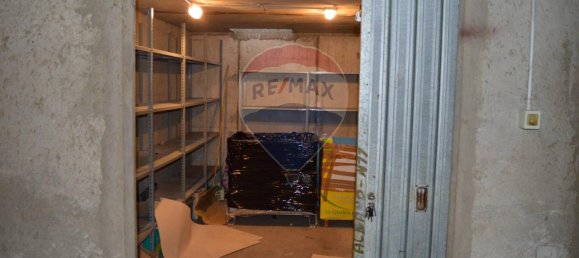 1 room Garage in Assisi, Italy No. 11603 7