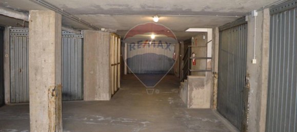 1 room Garage in Assisi, Italy No. 11603 5